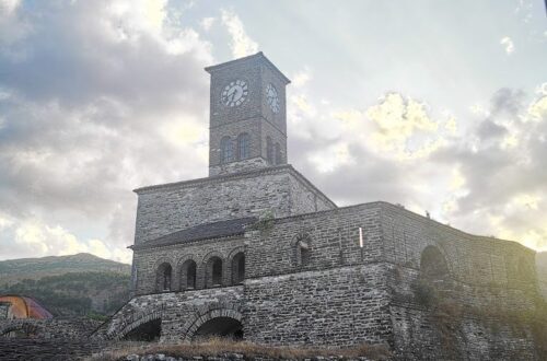 Qué hacer y ver en Gjirokastra