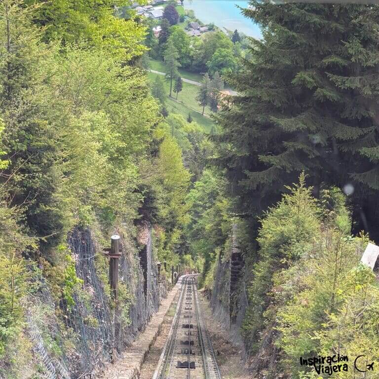Subida al Harder Kulm en funicular