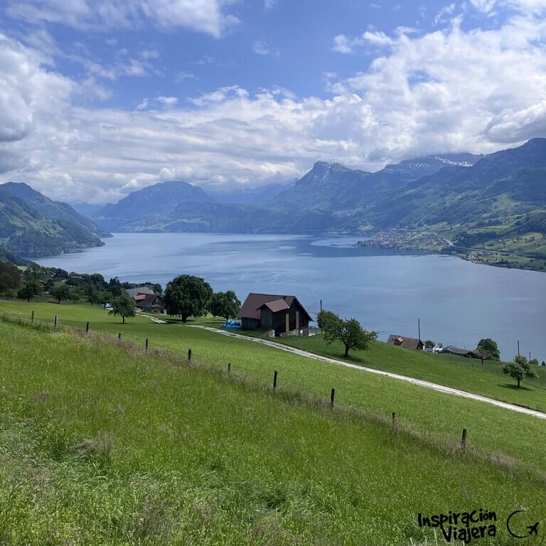 Lago de los Cuatro Cantones