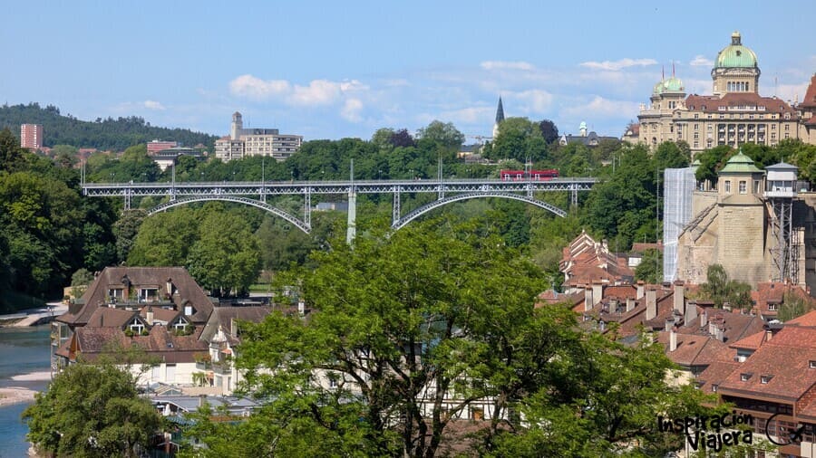 Puente de Kirchenfeldbrücke en Berna