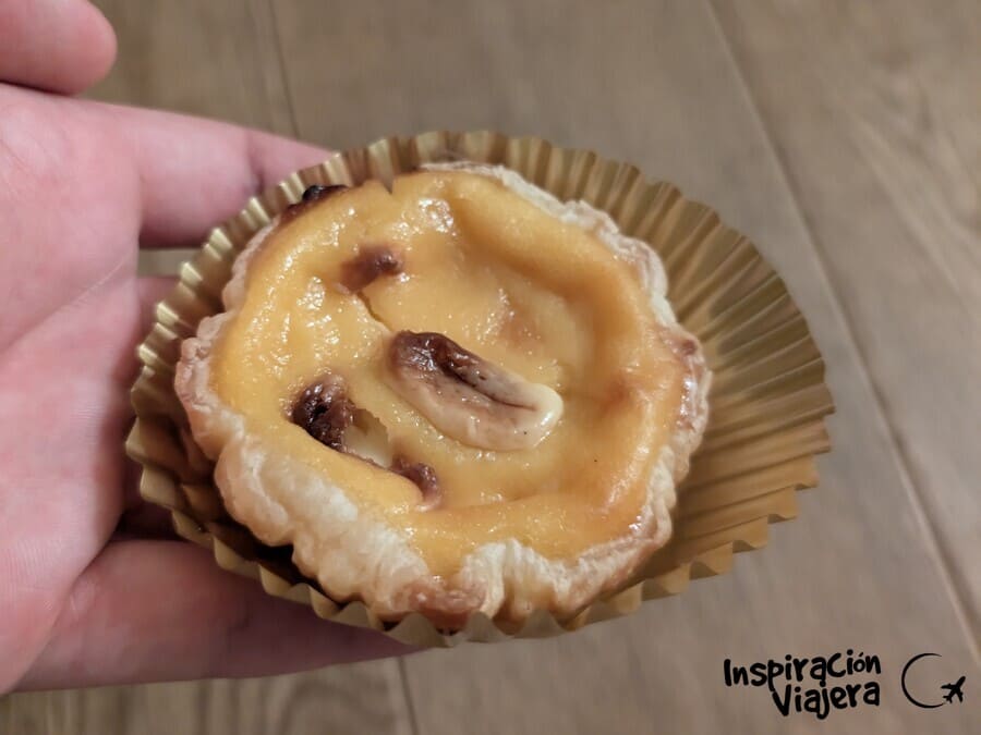 Tarta de huevo de konbini