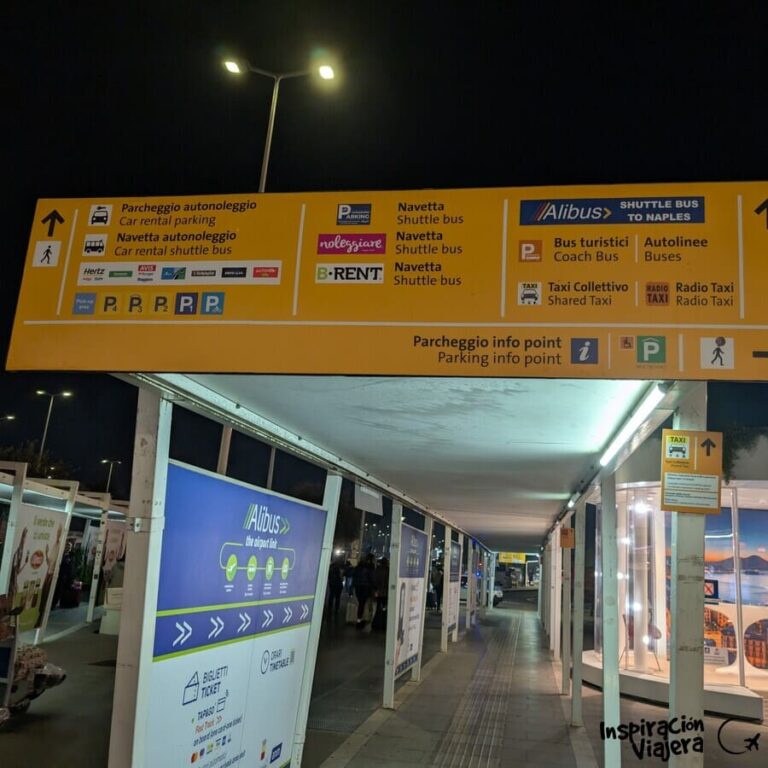 Cómo ir del aeropuerto de Nápoles al centro