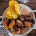 Cuánto cuesta comer en Puerto Rico